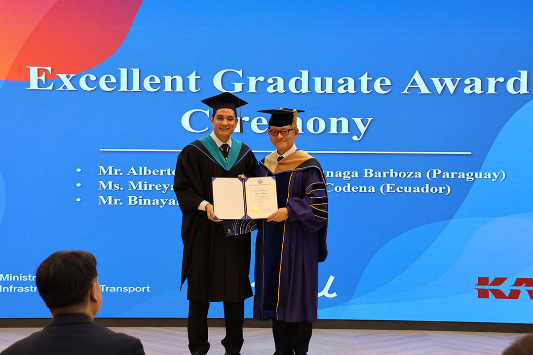 국토부 ‘ICAO 글로벌 항공정책 펠로십’ 학위수여식, 한국항공대서 열려2